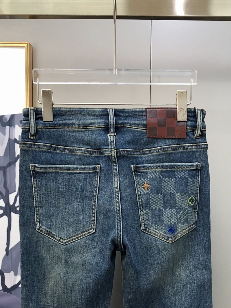 l0vis Vvtt0n jeans